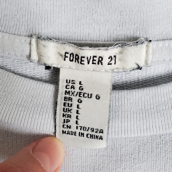 Forever 21 | Crewneck Sweatshirt - Picture 2 of 4
